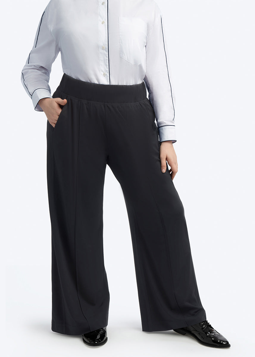 Plus Size Wide Leg Pant in Black, Cool Plus Size Clothing - See Rose Go –  See ROSE Go