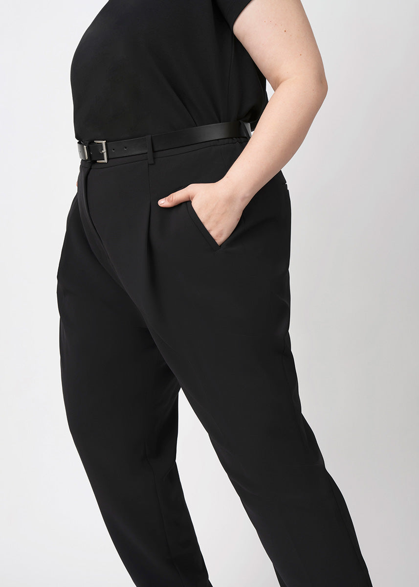 Stretch Crepe Refined Trouser