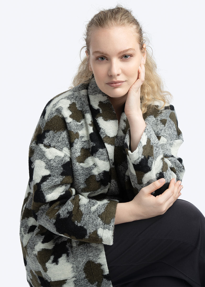 see-rose-go-plus-size-wool-camo-cardigan-new-arrival-fall-looks.jpg