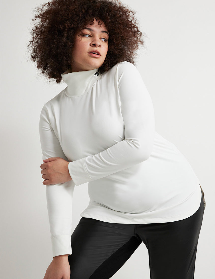 see-rose-go-plus-size-cool-white-layering-turtle-neck.jpg